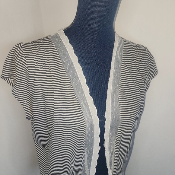 GAP Short Sleeve Knit Striped Cardigan - Picture 6 of 9